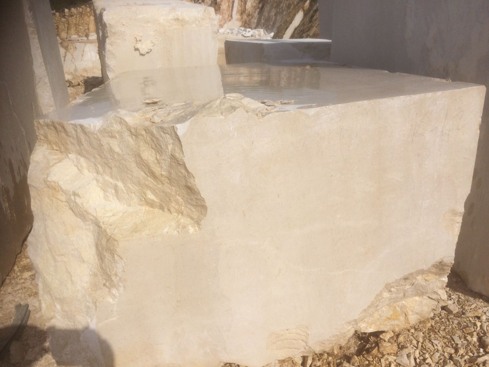 Bursa Light Beige Marble